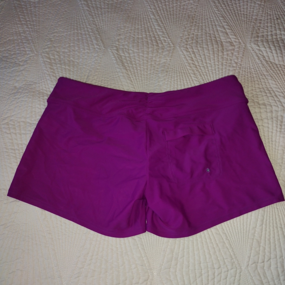 Athleta - Picture 2 of 3